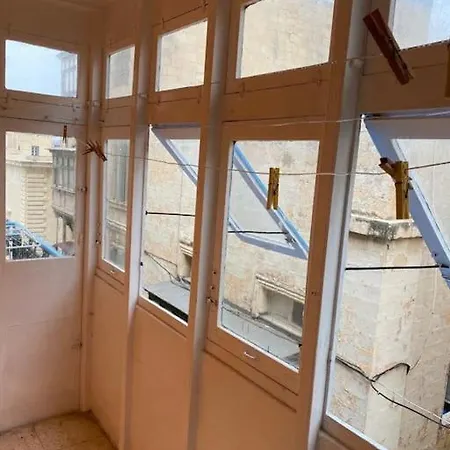 شقة Marsamxetto *